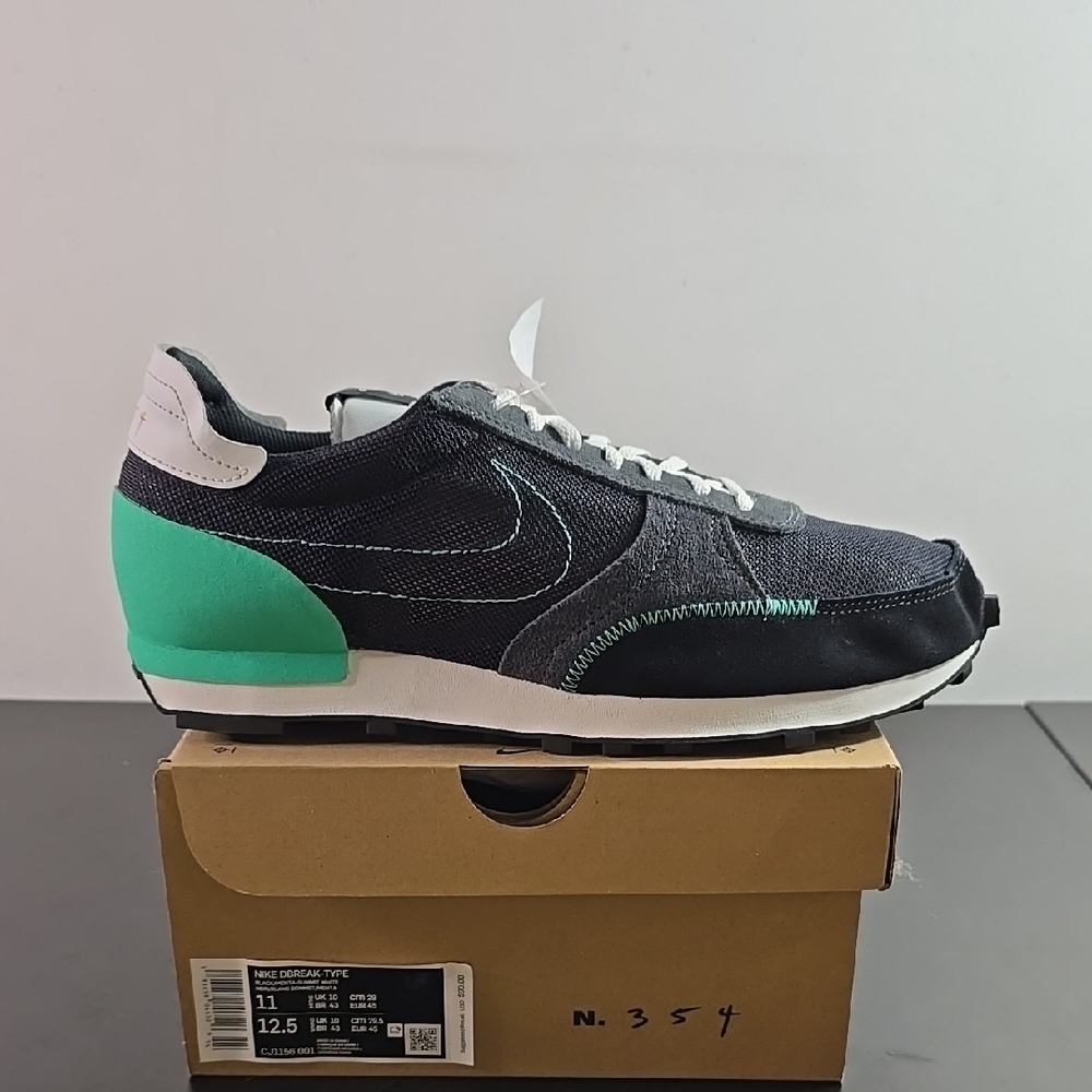 Nike Daybreak